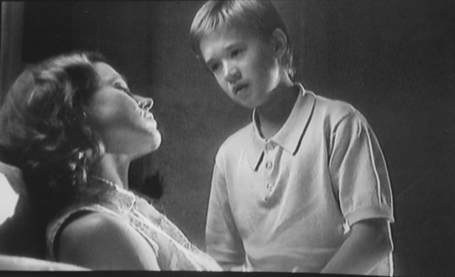 Frances O Connor And Haley Joel Osment In A I Artificial