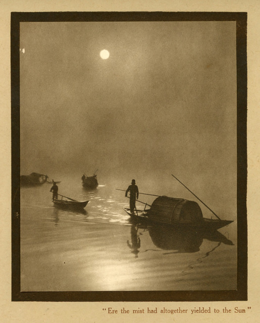 Fig. 22: Donald Mennie (1899?-1941), Ere the mist had altogether yielded to the sun, ca. 1920s. Photogravure. From Glimpses of China: A Series of Vandyck Photogravures illustrating Chinese life and surroundings. Private Collection. 
