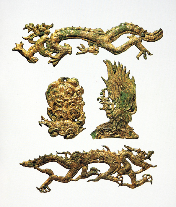 4. Appliqué figures of Four Guardian Animals (the dragon is the bottom figure). Koryŏ Kingdom. Gilt-bronze, 7–22.3 cm (l). National Museum of Korea. After Hoam misulgwan, Tae Koryŏ kukpojŏn – widaehan munhwa yusan ŭl ch’ajasŏ (1) (Seoul: Samsŏng munhwa chaedan, 1995), p. 245 4. Appliqué figures of Four Guardian Animals (the dragon is the bottom figure). Koryŏ Kingdom. Gilt-bronze, 7–22.3 cm (l). National Museum of Korea. After Hoam misulgwan, Tae Koryŏ kukpojŏn – widaehan munhwa yusan ŭl ch’ajasŏ (1) (Seoul: Samsŏng munhwa chaedan, 1995), p. 245
