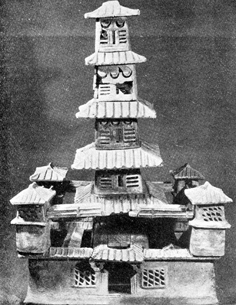 7 Mingqi with high central tower and four corner towers, excavated from a tomb. Leitai, Wuwei, Gansu, Eastern Han dynasty (25–220). Photo from Gan Bowen, “Gansu Wuwei Leitai Donghan mu qingli jianbao,” Wenwu 2 (1972), plate 8-2