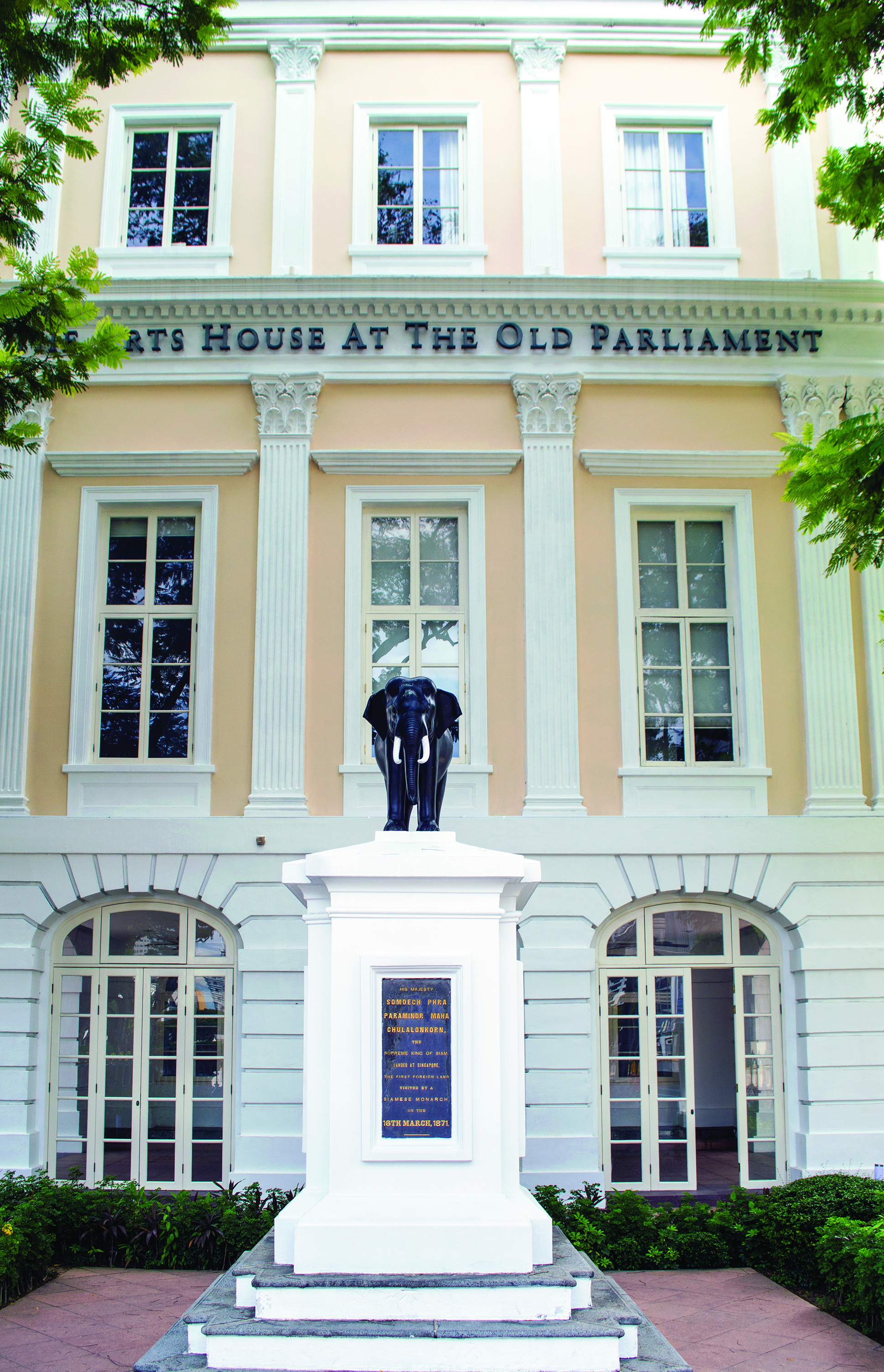 Figure 6. George D. Coleman (1795–1844; architect), Old Parliament House, Singapore, 1827. Photograph by author Figure 6. George D. Coleman (1795–1844; architect), Old Parliament House, Singapore, 1827. Photograph by author