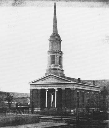 First
Presbyterian Church, Springfield, Illinois. Here is where the
Lincoln family worshipped while living in Springfield.
First
Presbyterian Church, Springfield, Illinois. Here is where the
Lincoln family worshipped while living in Springfield.
