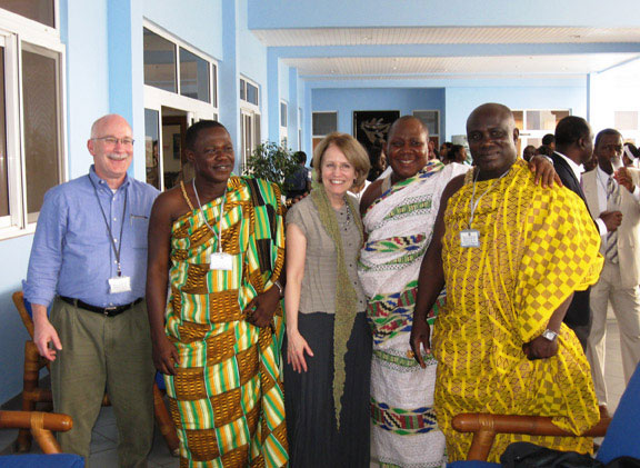 Three traditional leaders of Tachiman joined Ray Silverman and Mary Sue Coleman after Coleman’s speech in Accra, Ghana. VINCENT DUFFY Three traditional leaders of Tachiman joined Ray Silverman and Mary Sue Coleman after Coleman’s speech in Accra, Ghana. VINCENT DUFFY