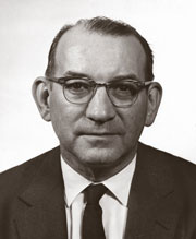 Richard Berkeley – BS, Mechanical Engineering and Industrial Engineering, University of Michigan (1931) Richard Berkeley – BS, Mechanical Engineering and Industrial Engineering, University of Michigan (1931)