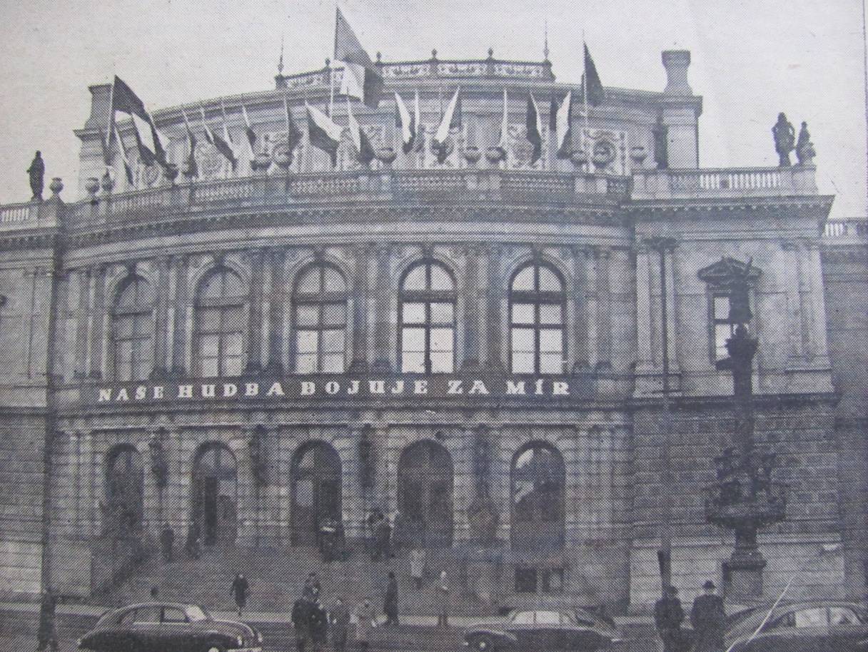 Figure 6: The House of Artists, today’s Rudolfinum, adorned with the motto of the UCC’s second plenary conference “Our Music Fights for Peace” Figure 6: The House of Artists, today’s Rudolfinum, adorned with the motto of the UCC’s second plenary conference “Our Music Fights for Peace”