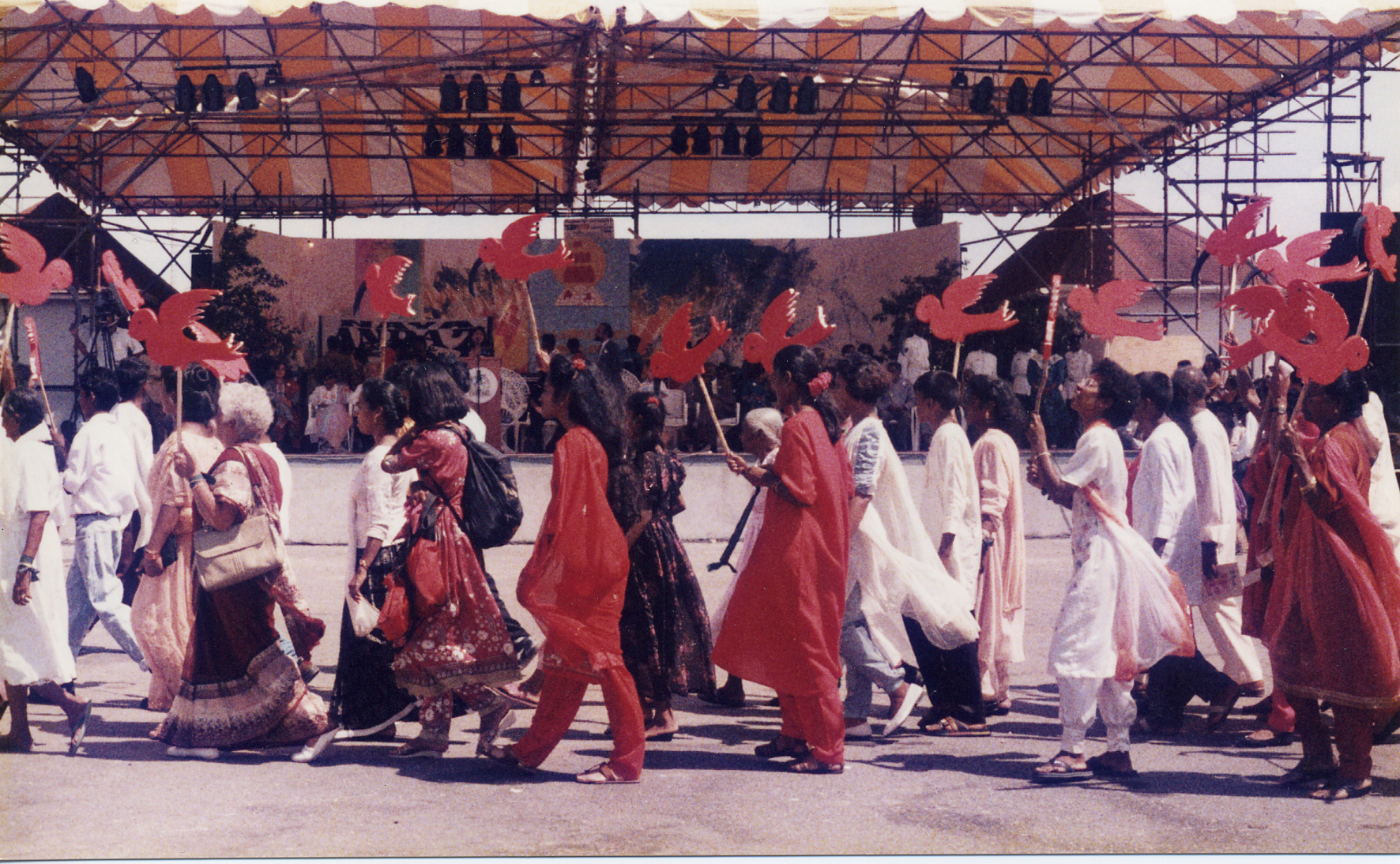 Figure 4.: At the celebration of the 150th Anniversary of Indian Arrival, a group of women and men in traditional Indian attire. Photograph by the author. Figure 4.: At the celebration of the 150th Anniversary of Indian Arrival, a group of women and men in traditional Indian attire. Photograph by the author.
