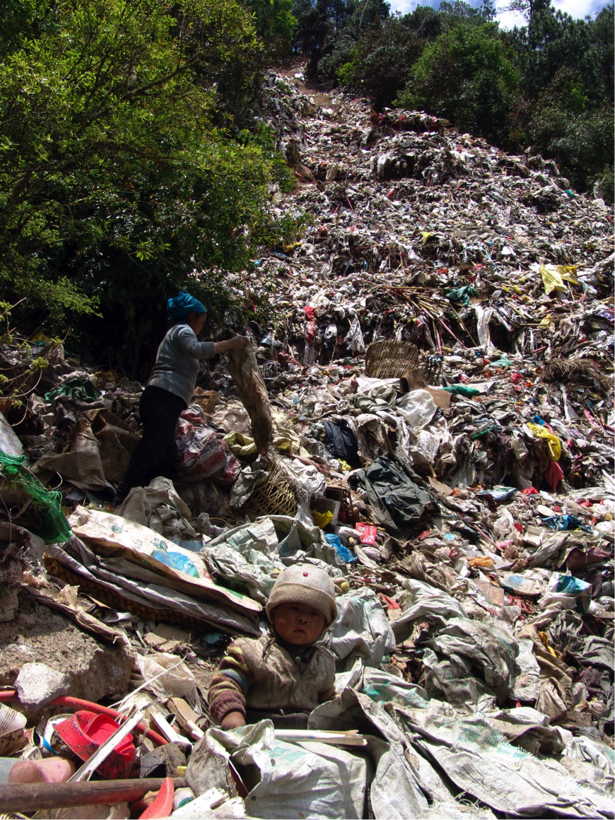 Figure 13: Garbage hill: six years of garbage from Luoshui village. Photographed by Zhao Hua, May 21, 2004. Figure 13: Garbage hill: six years of garbage from Luoshui village. Photographed by Zhao Hua, May 21, 2004.