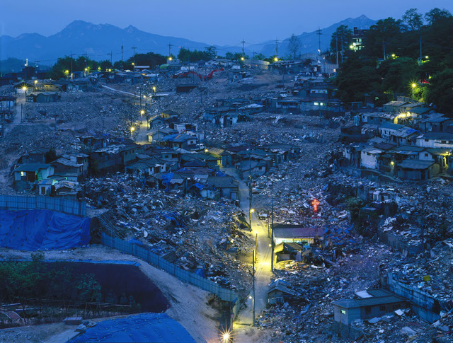 Disappearing Lights of Weolgok-dong II, 2007