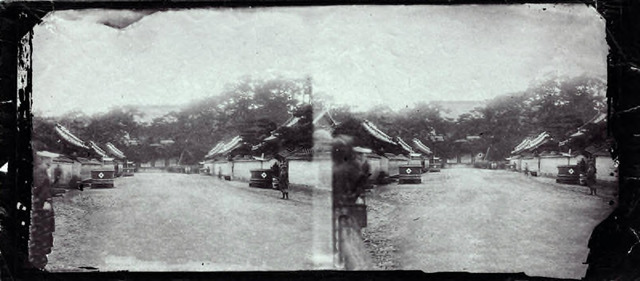 Fig. 7. John Gulick or William Saunders, ‘View of Street leading to the Temple of Zojoji,’ Yedo,’ 1862, albumen-print stereoview, Clark Worswick Collection. Note the crowd gathered in the distance, perhaps surrounding a photographer. View taken from the same angle as Fig. 2. Fig. 7. John Gulick or William Saunders, ‘View of Street leading to the Temple of Zojoji,’ Yedo,’ 1862, albumen-print stereoview, Clark Worswick Collection. Note the crowd gathered in the distance, perhaps surrounding a photographer. View taken from the same angle as Fig. 2.