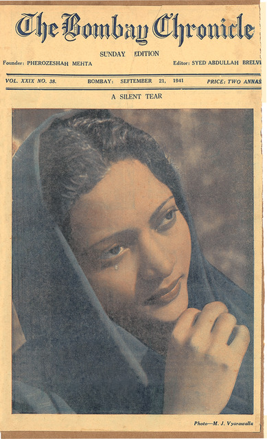 Fig. 9: A portrait of Rehana Mogul on the cover of the Bombay Chronicle, September 1941. The image is credited to Maneckshaw Vyarawalla (M.J.V.). Courtesy the Homai Vyarawalla Archive / Alkazi Collection of Photography Fig. 9: A portrait of Rehana Mogul on the cover of the Bombay Chronicle, September 1941. The image is credited to Maneckshaw Vyarawalla (M.J.V.). Courtesy the Homai Vyarawalla Archive / Alkazi Collection of Photography