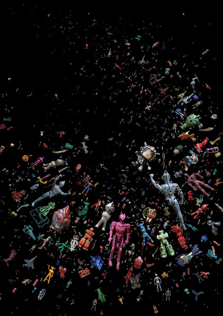 Soup (湯) Transform, recovered toy transformers, part of a collection recovered from various beaches over a three year period, ©Mandy Barker, courtesy of the artist and WYNG Masters Award . Soup (湯) Transform, recovered toy transformers, part of a collection recovered from various beaches over a three year period, ©Mandy Barker, courtesy of the artist and WYNG Masters Award .