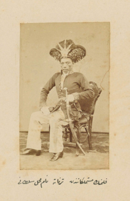 Fig. 6. Sultan of the region of Ternate in the Dutch realms, Album 91344-002, Yıldız Palace Collection, Istanbul University Rare Book Library. Fig. 6. Sultan of the region of Ternate in the Dutch realms, Album 91344-002, Yıldız Palace Collection, Istanbul University Rare Book Library.